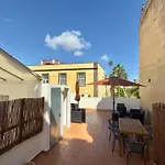Mint Haven Balcony Appartement